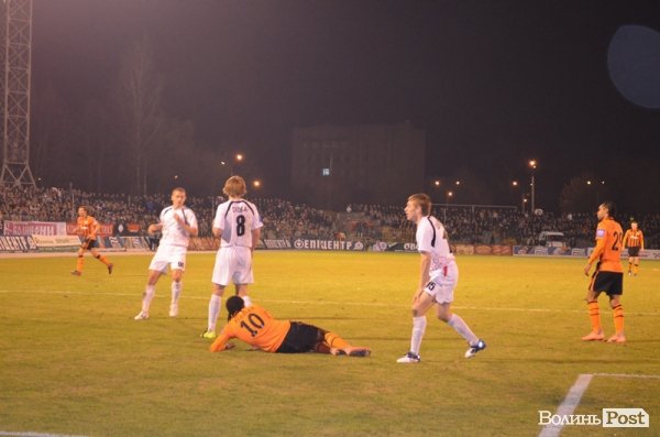 Фатальне пенальті: «Волинь» програла «Шахтареві»