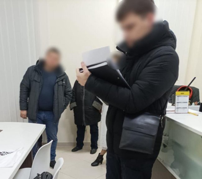 На ремонті укриття лікарні на Полтавщині «відмили» понад мільйон