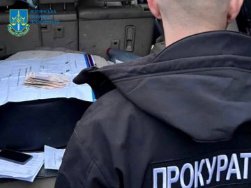 Начальника управління Волинської ОВА судитимуть за одержання хабаря