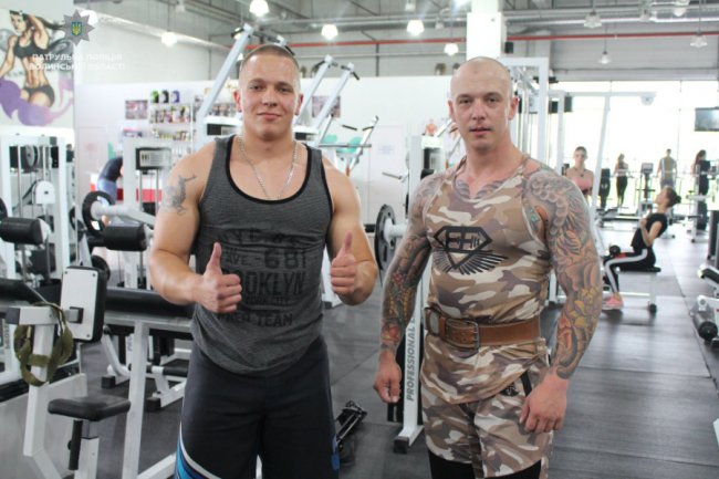 Волинські патрульні візьмуть участь у чемпіонаті зі стронгмену. ФОТО