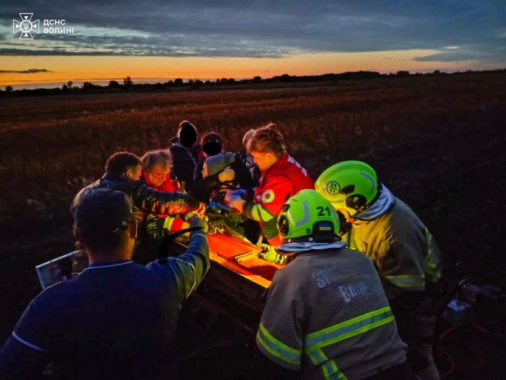 На Волині сівалка затисла руку 8-річної дитини
