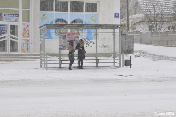 Фото снігу в Луцьку