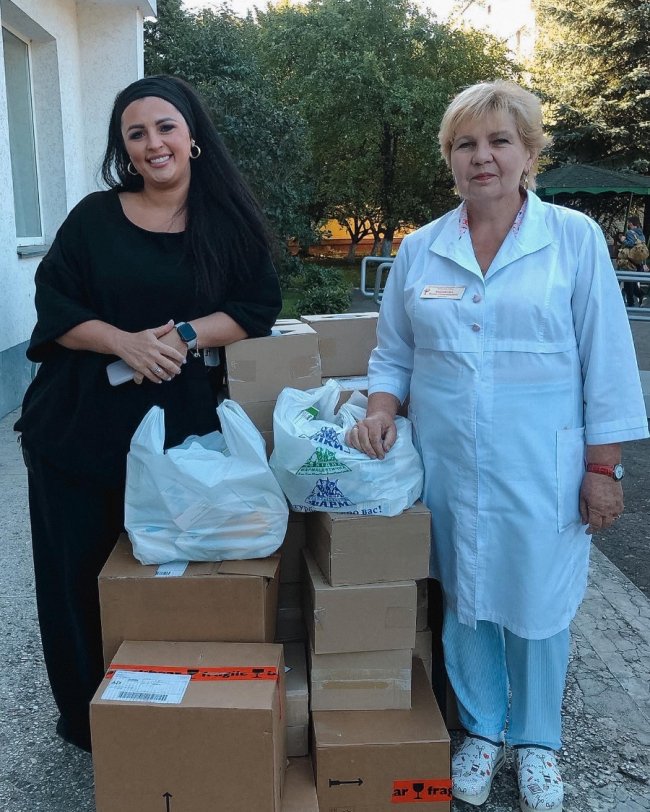 Благодійники передали лапароскопічний апарат  Волинському обласному госпіталю ветеранів війни. ФОТО