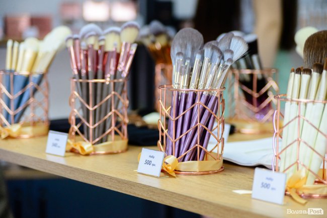 «Світ краси»: у Луцьку відкрили магазин якісної косметики та вишуканих аксесуарів*