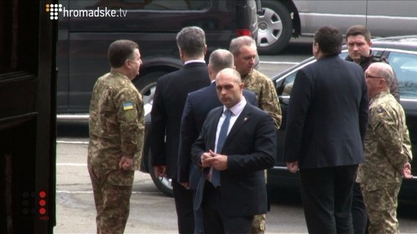 Подвійне життя Президента Порошенка. Журналістське розслідування. ВІДЕО