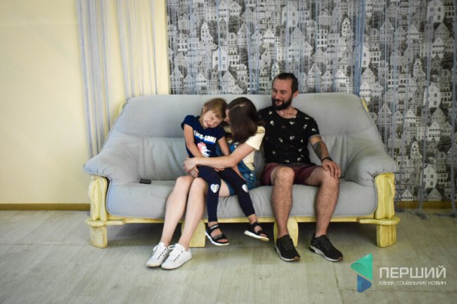 «Що нас вразило і що нам особливо цікаво:  інформація завше подається у прикладах. Максимально практично, наближено до життя»