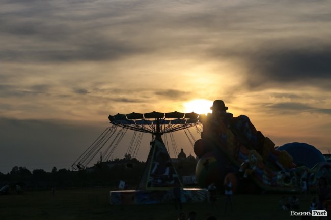 «Шикидим», лірика і вибуховий «O.Torvald»: перший день «Бандерштату». ФОТО