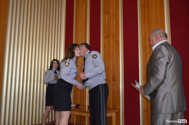 У Луцьку правоохоронців привітали з річницею створення Нацполіції. ФОТО