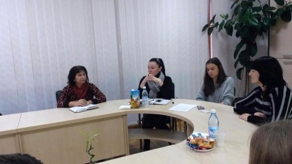 Луцькі волонтери ділились досвідом із учасниками «Волонтерського інкубатора». ФОТО