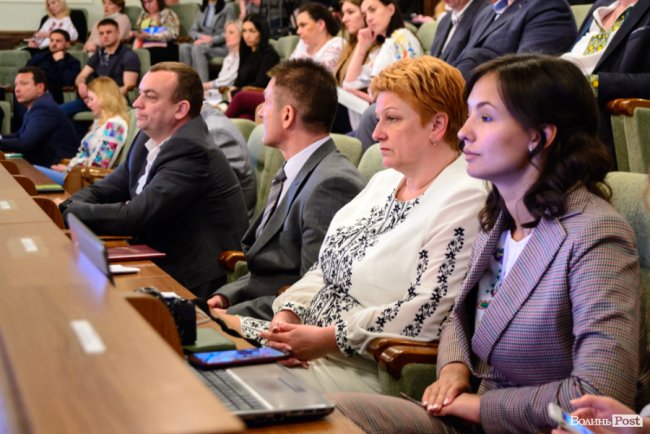 Заступниця голови Волинської ОДА Світлана Мишковець та працівниця відділу інформаційної політики Катерина Павлова
