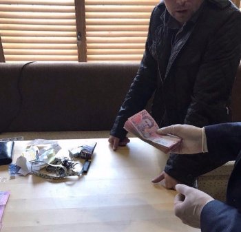 Відомо, кого затримали на хабарі у Горохівському районі