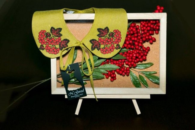 Дизайнерка з Луцька пропагує в Японії українську калину й Ліну Костенко. ФОТО