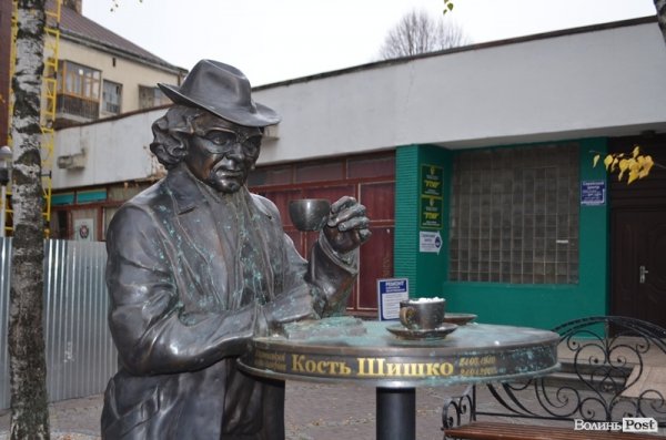 «Луцького інтелігента» невідомі нарекли Шишком. ФОТО