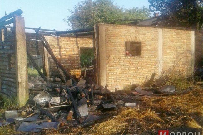 У селі на Волині горіла господарча споруда. ФОТО