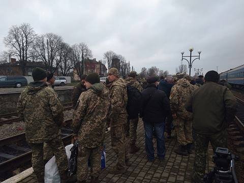 Без втрат і з поповненням: перші бійці 14-ї бригади прибули на Волинь. ФОТО