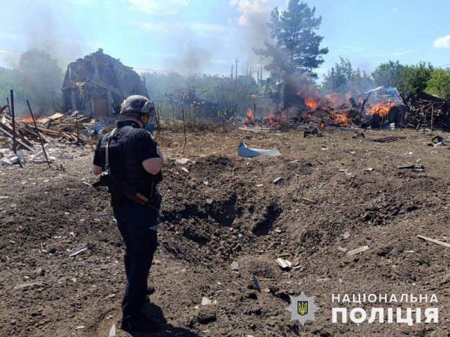 Моторошні фото обстрілів Донеччини: 5 загиблих, 11 поранених