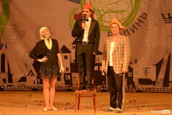 «Горохівський весільний лімузин, щоб розвернутися, їде в Луцьк», ‒ кавеенщики. ФОТО