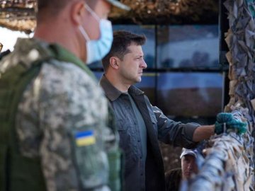 Зеленський представив нових командувачів Збройних сил: хто отримав посади