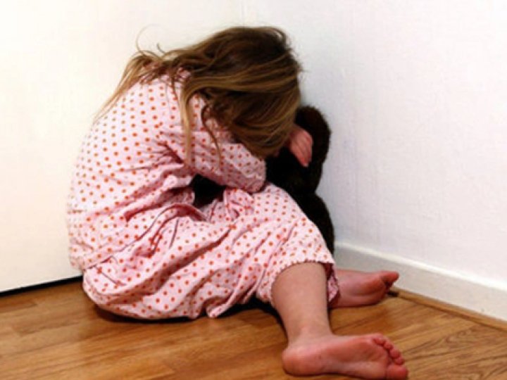 Судили волинянку, яка п’яною побила доньку капцем