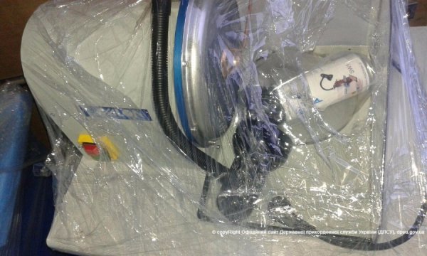 На Волині затримали автомобіль з обладнанням для обробки бурштину. ФОТО