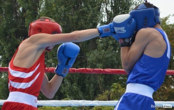 У Луцьку думали, билися і мірялися. ФОТО