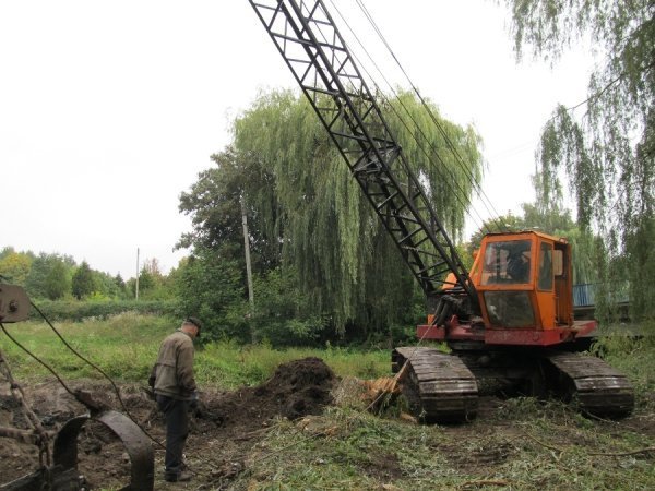 Як у Луцьку чистять Сапалаївку. ФОТО