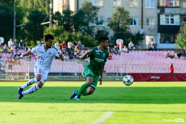 «Волинь» – «Карпати»: великий фотозвіт із нашумілого матчу