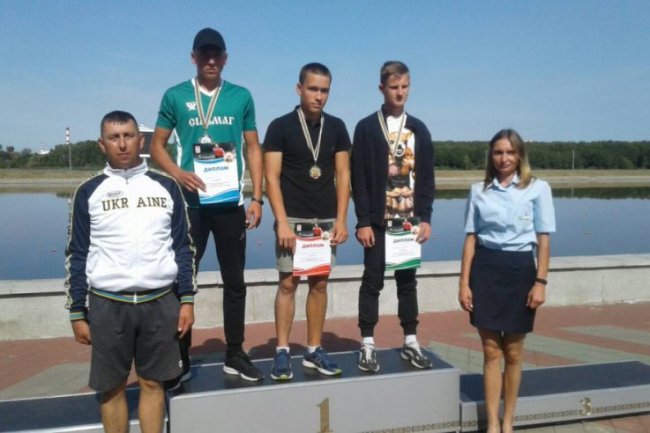 Волинські веслувальники завоювали три медалі на змаганнях у Білорусі