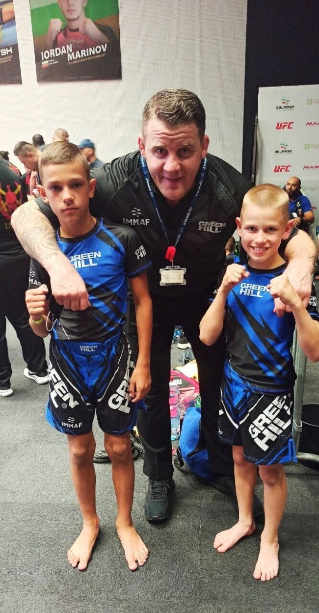 Волинські спортсменів в Болгарії вибороли перші місця на Чемпіонаті світу зі змішаних єдиноборств