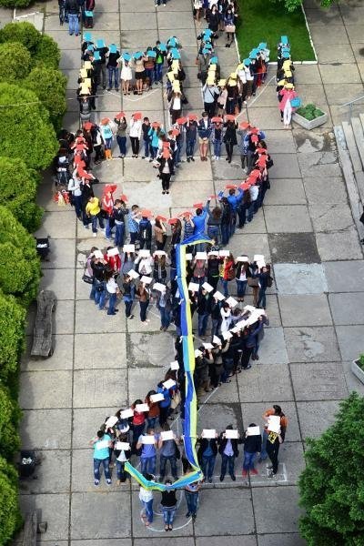 У Луцьку математики організували флешмоб. ФОТО