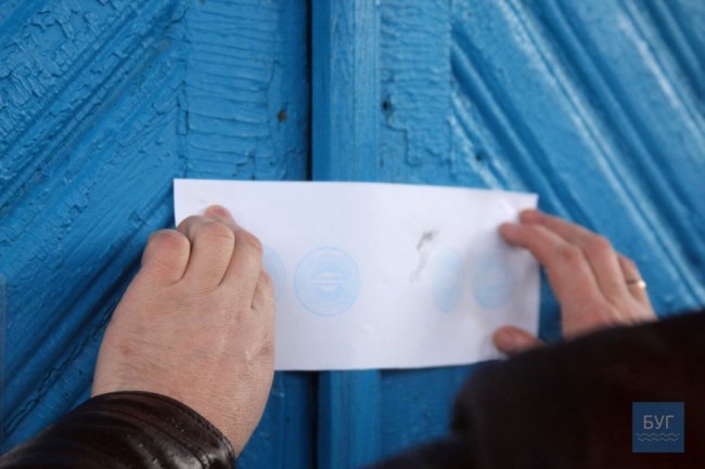 Церковний конфлікт між УПЦ (МП) і ПЦУ у Володимирі: поліція опечатала храм. ФОТО. ВІДЕО