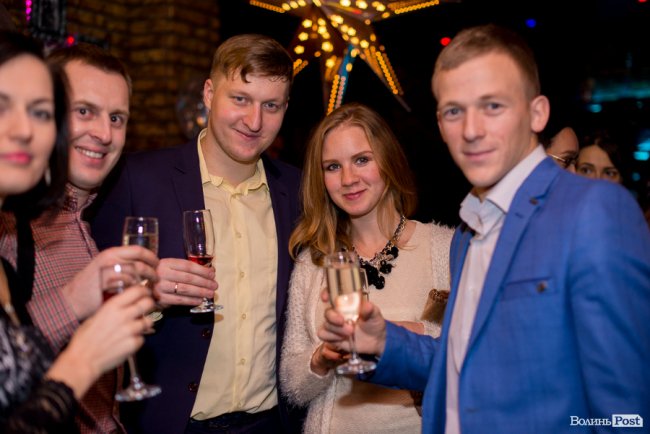 Благодійність, подарунки та вітання: як ВолиньPost відзначав 6-річчя. ФОТО