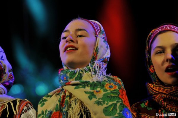 Різдвяний концерт у Луцьку: вальс, вірш і віншування