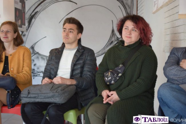 Етноодяг волинського краю представили у «Промені». ФОТО