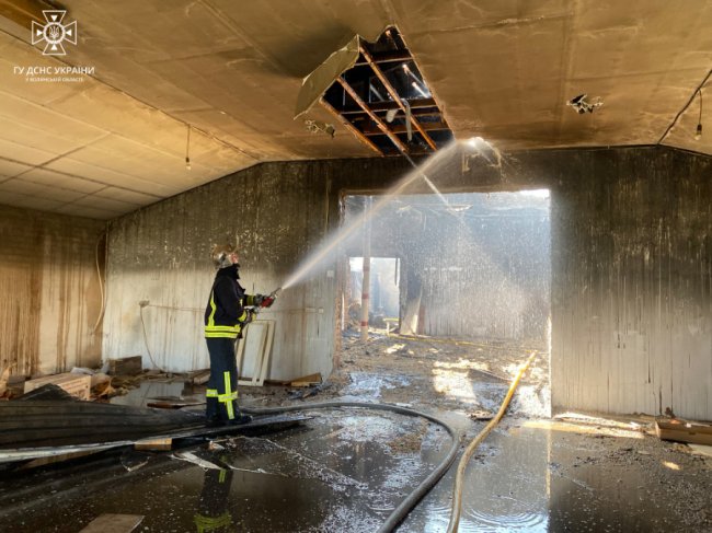 У Луцькому районі горів столярний цех. ФОТО