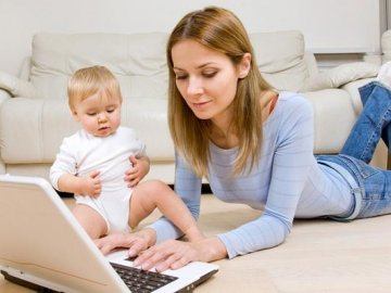 В Україні зросли декретні: скільки грошей отримують матусі