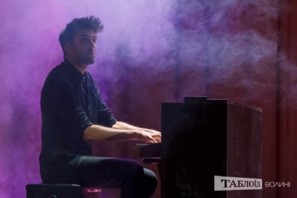 Театр і захоплива монодрама: виступ «Vivienne Mort» у Луцьку