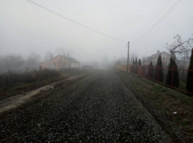 У волинському селищі почали ремонтувати дорогу за півтора мільйона