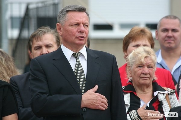 Перше вересня у луцькій школі №9. ФОТО