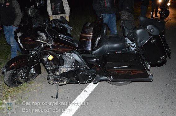 Американець на «Харлеї» злетів у кювет на Волині: подробиці аварії