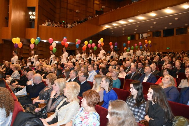 Луцький коледж відзначає 80-річний ювілей. ФОТО 