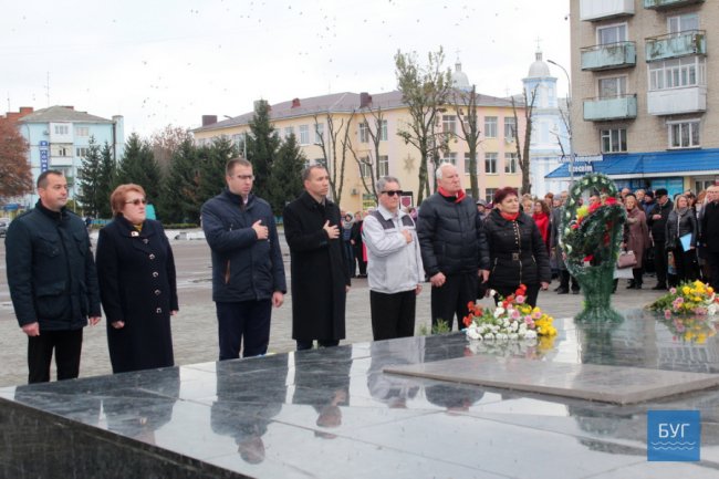 Як у Володимирі вшанували жертв Другої світової війни. ФОТО