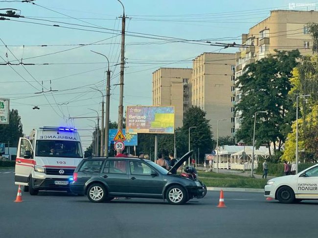 У Луцьку – ДТП за участю мотоцикліста. ФОТО