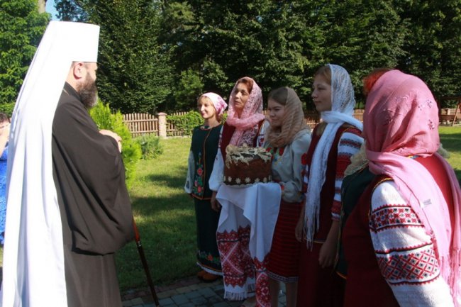 У селищі на Волині владика Михаїл очолив престольний празник. ФОТО