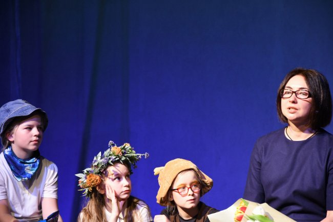 Луцька театральна майстерня «ДогориДриґом» відсвяткувала день народження чотирма прем’єрами. ФОТО