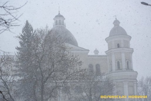 Луцьк у хуртовині. ФОТО
