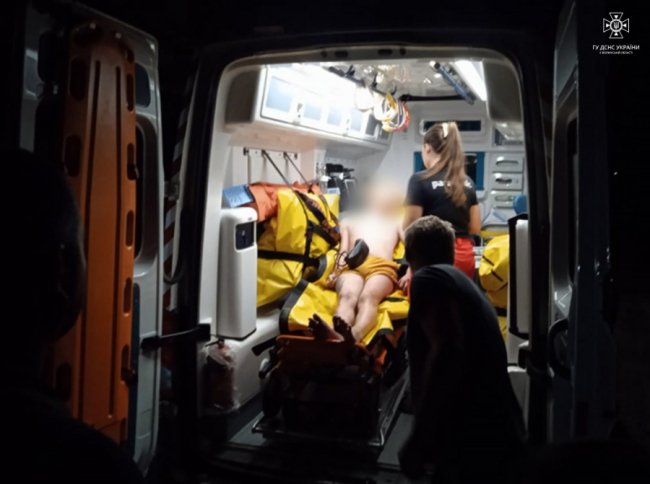 Намагався зістрибнути з 8-метрової висоти: 19-річний волинянин ледь не скоїв самогубство