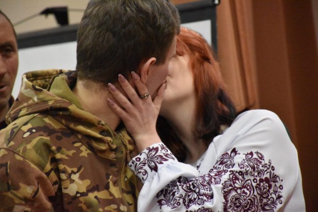 На Водохреще на Волині одружився військовий зі своєю коханою. ФОТО