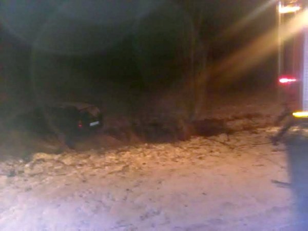 На Волині Opel злетів у кювет: водій у лікарні