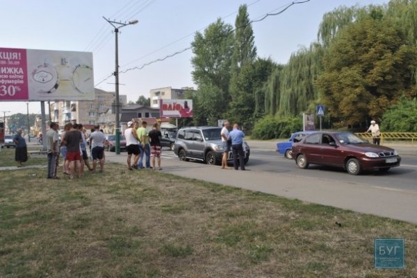 ДТП у Володимирі: «злітна смуга» на вулиці Ковельській. ФОТО